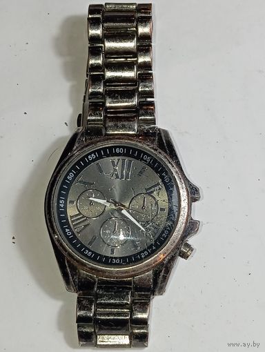 Часы кварцевые ПЛАМЯ  . С рубля !