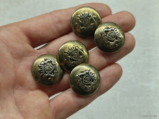 Пуговицы
