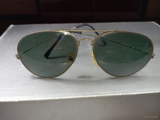 Очки солнцезащитные  80 х годов .Предсезонная распродажа Винтажных солнцезащитных очков с рубля !