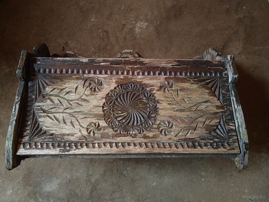 Старинная хлебница под реставрацию