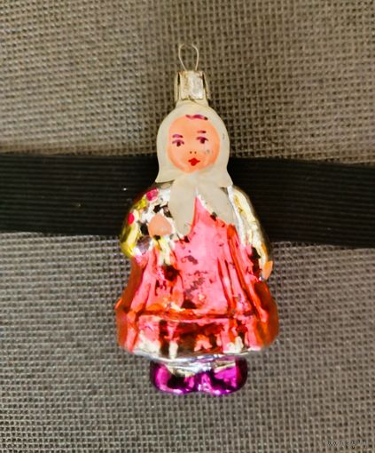 Ёлочная игрушка, Девочка с Букетом , Редкая , Каталог .