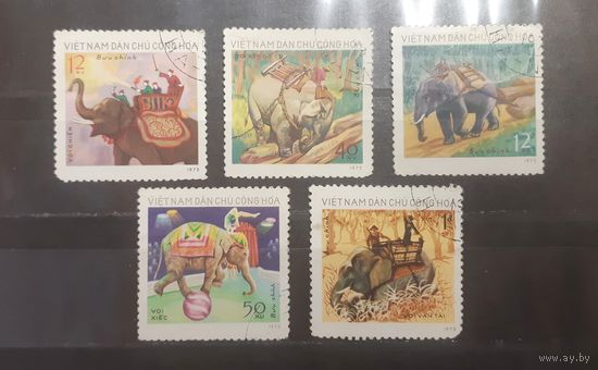 Вьетнам. 1973 год. Фауна. Слоны (482)