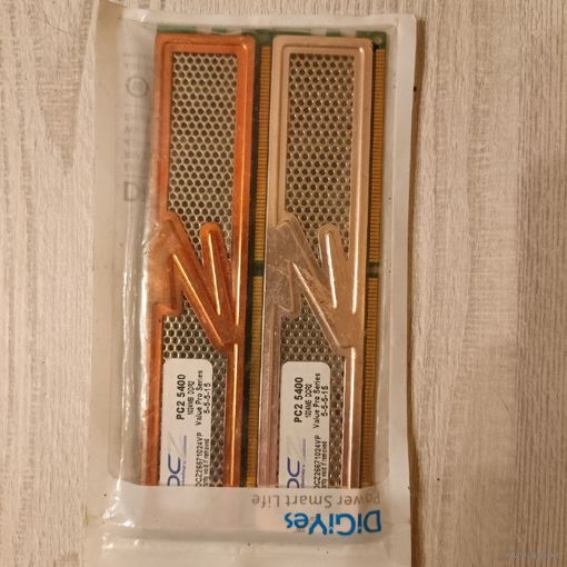 Оперативная память DDR2 в упаковке