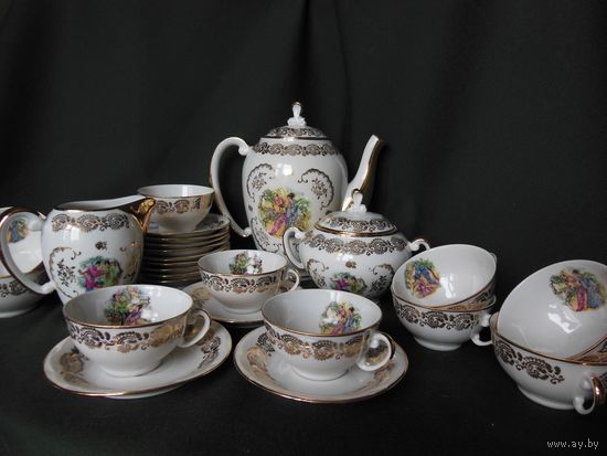 Чайный сервиз на 12 персон. Клеймо Франция 1950-60 гг