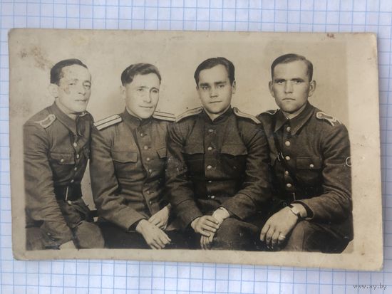Армейское фото.