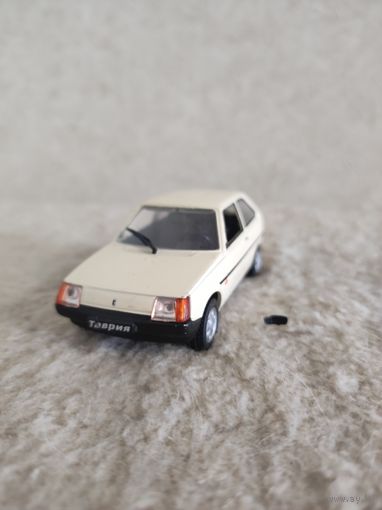 Таврия Деагостини под восстановление