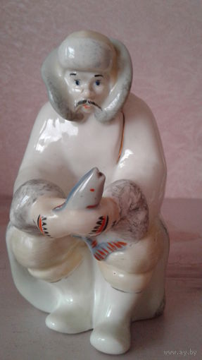 Статуэтка фарфоровая "Рыбак ",Полонне, ХФЗ,60-х.СССР.
