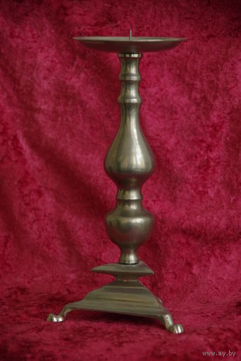 Подсвечник ( высота 23 см )