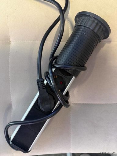 Встраиваемая выдвижная розетка с usb