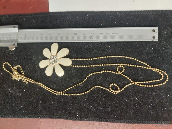 Цепочка с кулоном