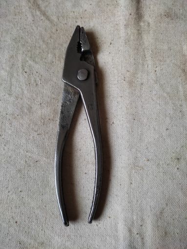 Плоскогубцы передвижные, СССР. См. описание.