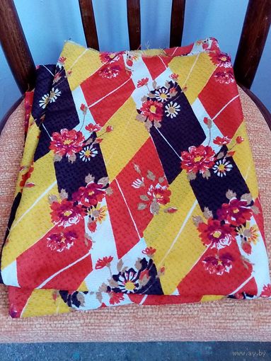 Ткань шир 1,0 х 2,4 м ромбы цветочки СССР