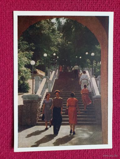 Лестница-спуск к Днепру. Киев. Игнатович 1953 г. Чистая.