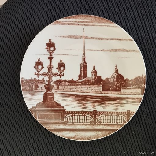 Тарелка настенная Петропавловская крепость. ЛФЗ