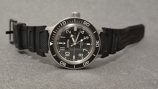 Часы Восток Амфибия.200 метров.Автоподзавод