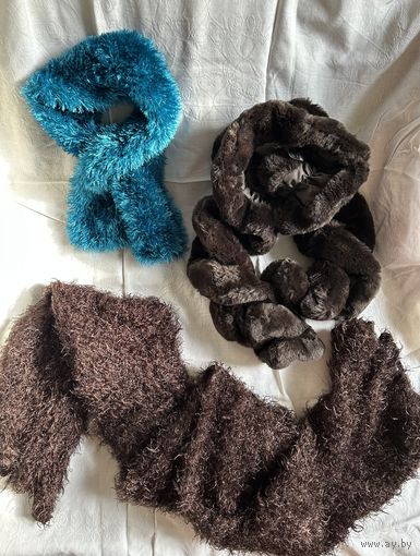 Шарфики травка и меховая спираль Теплые легкие красивые шарфики Замеры на фото шарфы травки по 13 руб ; меховой 24 руб . Цена за все три 35 руб. Цвет коричневый и морской волны Уточните наличие заране