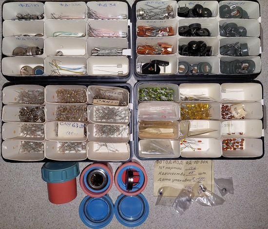 Фоторезисторы, фотодиоды (ФПФ-7, ФПФ-7А, ФПФ-7Б, ФПФ7, ФП, ФПФ, ФПФ7А, ФПФ7Б, RPP131, RPP, фото резистор, лампочки, лампы, СМН, ФД, СФ, ФСД, ФСК, ФР)