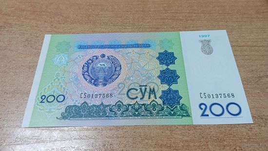 200 сум Узбекистана 1997 года с рубля **0137568