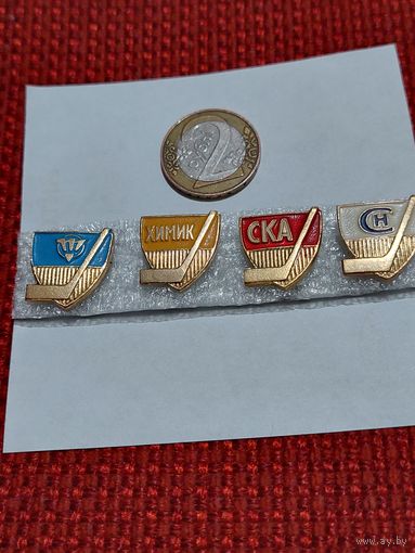 Значок " Спорт хоккей "