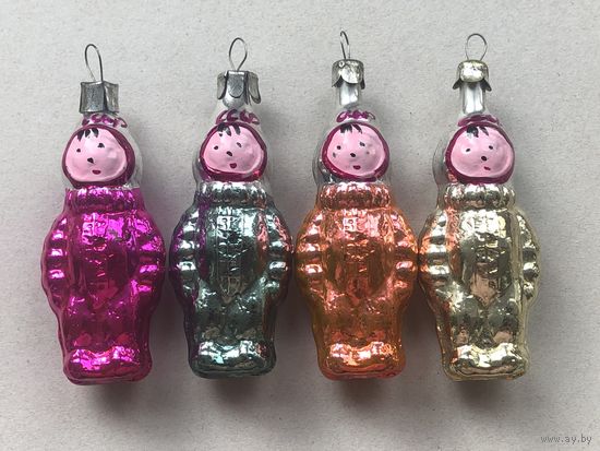 Космонавты Елочная игрушка