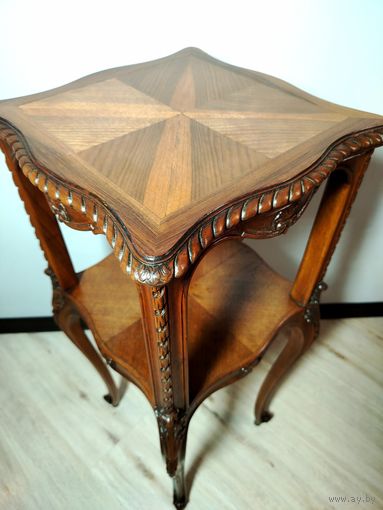 Подставка (столик)