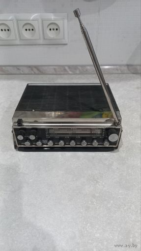 Ретро советская автомагнитола