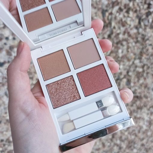 Tom Ford Naked Pink