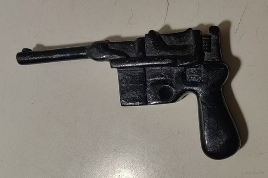 Деревянный пистолет