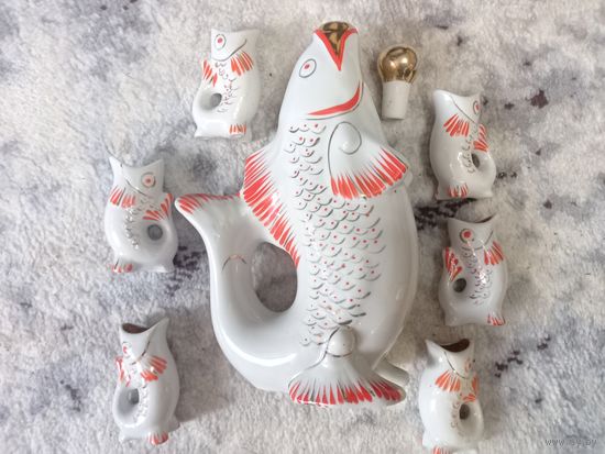 Коньячный набор Рыбки (1) штоф+6 рюмок Полонский завод 1973-2000 г.г.