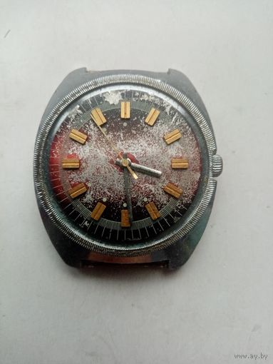 ЧАСЫ ЧАЙКА СССР (752288)