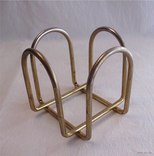 Подставка под кубарики