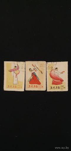 КНДР танцы  искусство 3шт