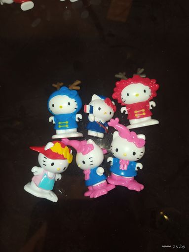 Коллекция фигурок Hello Kitty