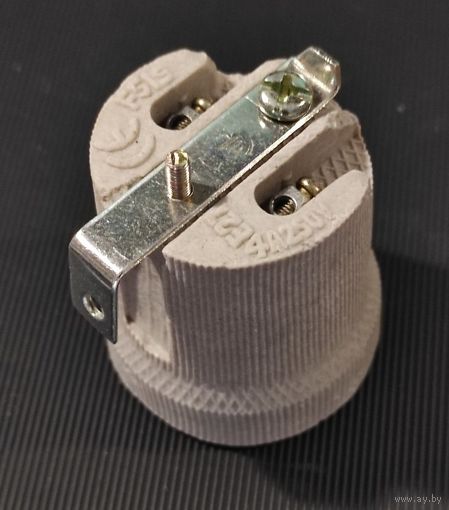 Патрон Е27 керамический с уголком 2 штуки с 1 рубля