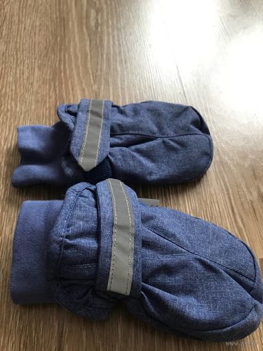 Варежки утепленные детские Германия