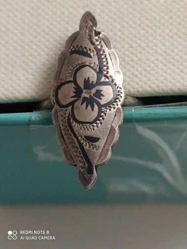 Изысканное кольцо. Серебро 916 пробы.