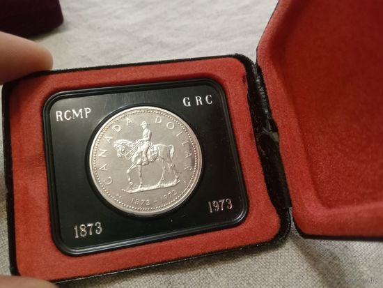 Серебро. Юбилейный 1 Доллар Канады 1872-1973. в оригинальном футляре.  Из личной коллекции!