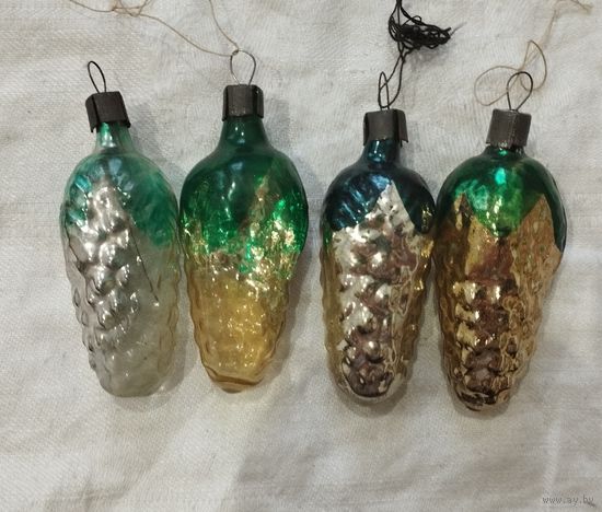 Ёлочные игрушки