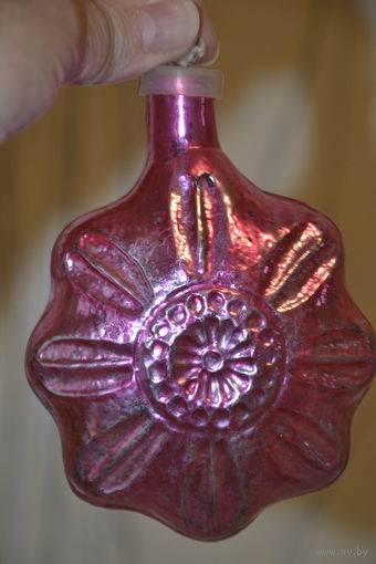 Цветок  Кремлевская игрушка Толстое стекло