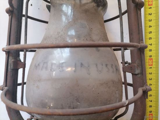 Старая керосиновая лампа made in USSR на стекле