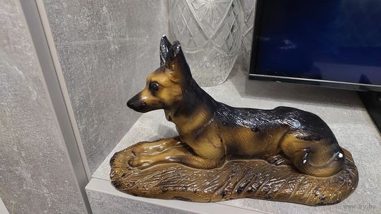 Статуэтка гипс собака