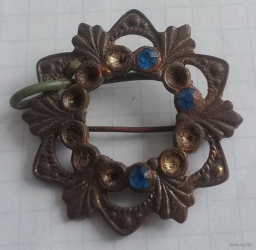 Брошь старинная