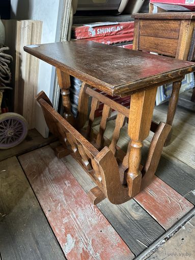 Столик журнальный газетница