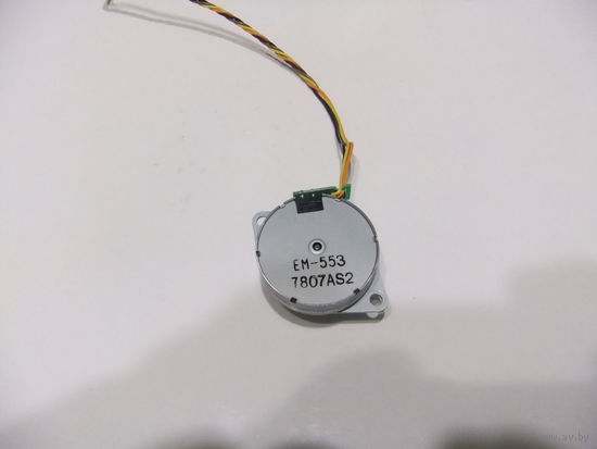 Шаговый двигатель EM-553