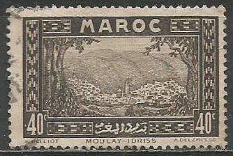 Французское Марокко. Мечеть Мулай Идрис. Пейзаж. 1933г. Mi#102.