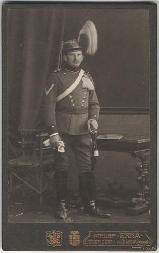 Старинная фотография на картоне