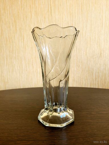 Ваза в стиле ар-деко, каталог Столле (J. Stolle) Неман.