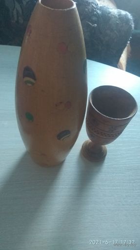 Ваза и рюмка деревянные.50-60гг.одним лотом