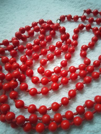Бусы 102 Красные
