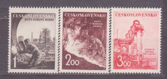 1952 Чехословакия. 709-711(Mi). 4 года Победоносного февраля. Достижения промышленности. MNH **\\11